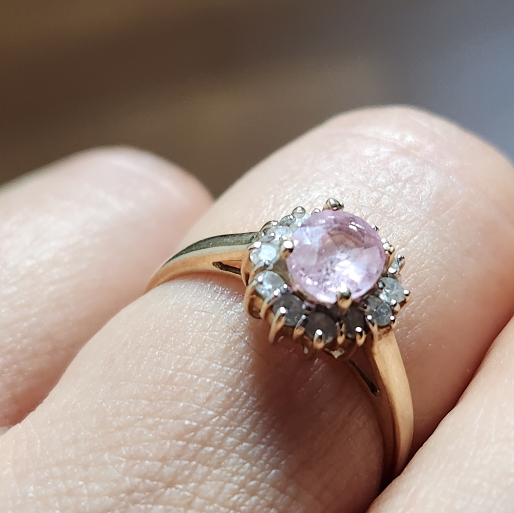 Pink sapphire and diamond 9ct gold vintage cluster ring - Picture 4 of 5